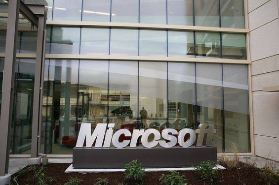 Microsoft больше не хочет заниматься выпуском мобильных телефонов